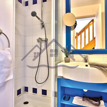 Localise Au - A28 - Belle Vue Sur La Mer, La Piscine Et Le Jardin - - A Pied, Plages, Port, Centre, Commerces, Marche - Wifi Inclus - Linge De Lit Inclus